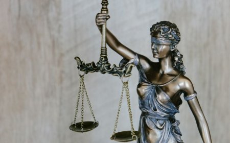 "Soeverein" Arjan klemgereden en 3 maanden vastgezet op verdenking van terrorisme: 'Er klopt NIKS van'