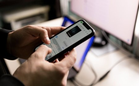 Oud-hoofd MIVD overstelpt met kritiek na uitspraken over afluisterpraktijken in Nederland: ‘Wat een enge man’