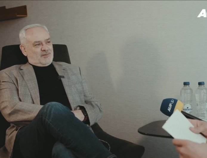 Zwitserse oud-kolonel getroffen door EU-sancties: “Ik kan niet eens voedsel kopen”